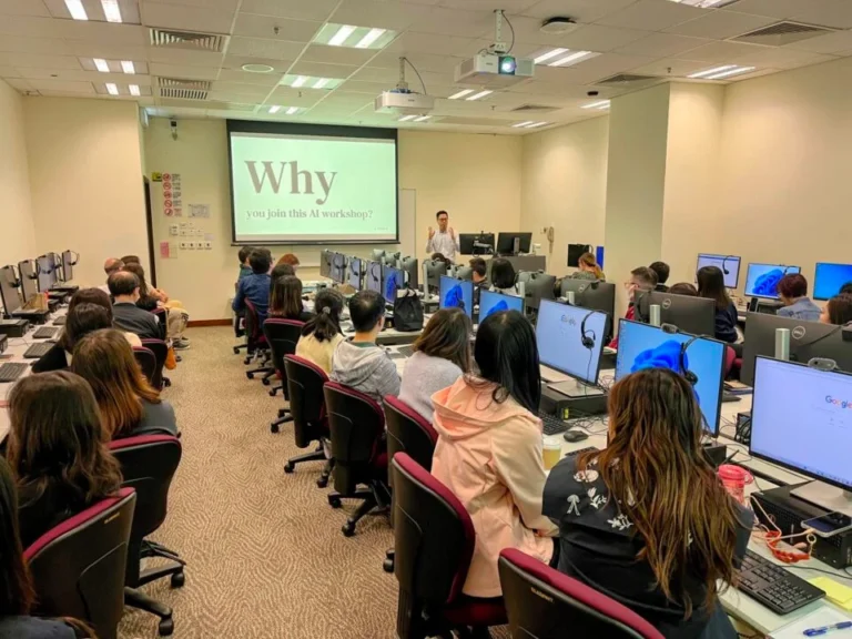 香港AI培訓, Corporate AI training 香港 AI 教育, 應用 AI 課程，AI人工智能課程，AI技能提升，AI Upskilling，初學者AI課程，Beginner AI Courses